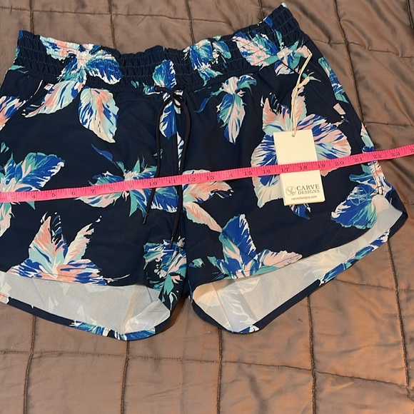 Carve Designs Bali Short in Stargazer L - Picture 4 of 6